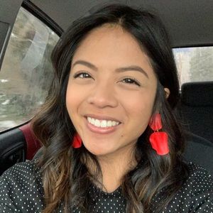 Meet your Posher, Maria